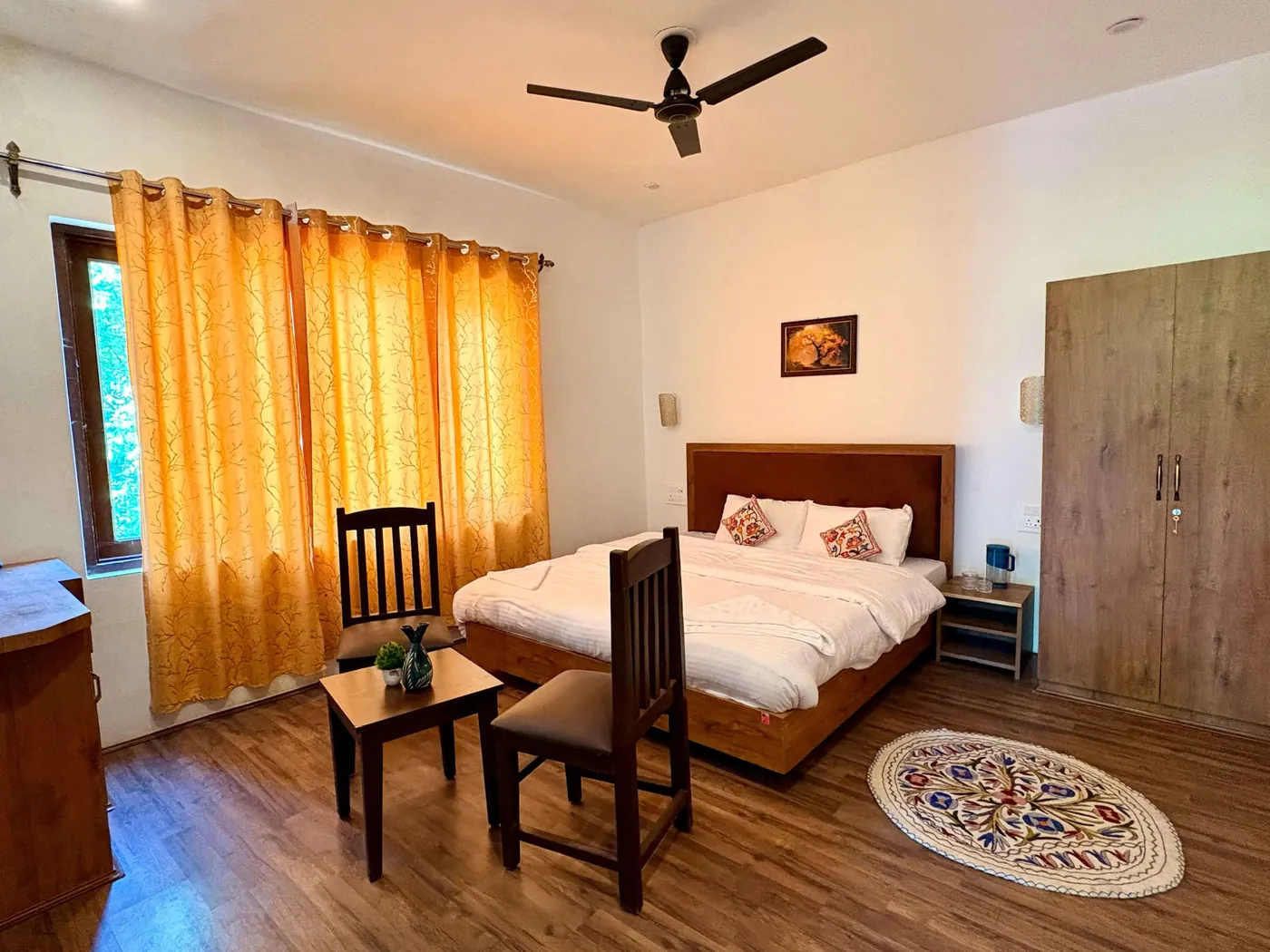 Walnut Suite